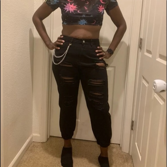 Woman’s jeans - Picture 2 of 3